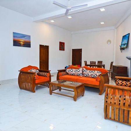 Thinaya Lake Resort Anuradhapura Exterior foto