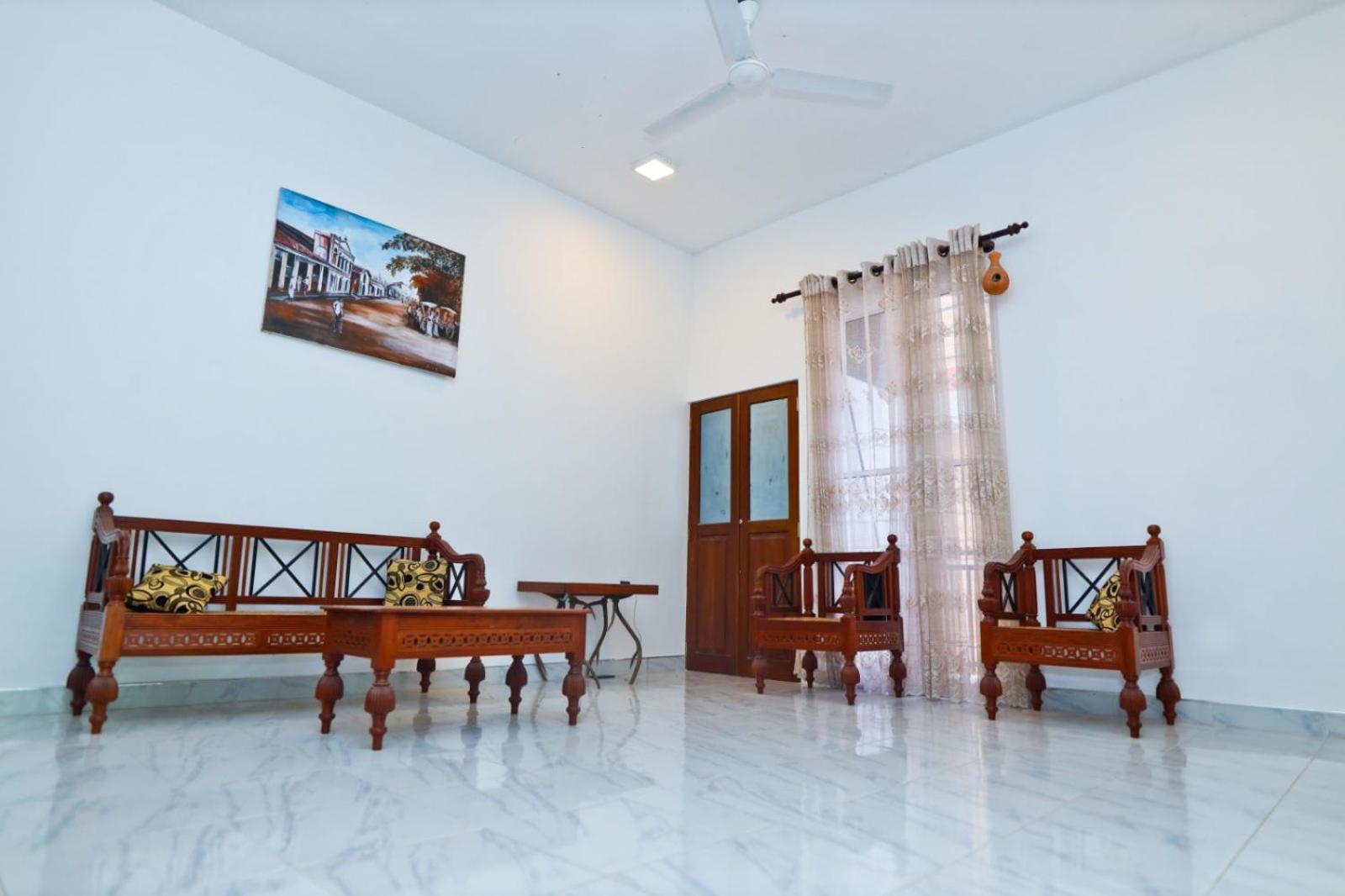 Thinaya Lake Resort Anuradhapura Exterior foto