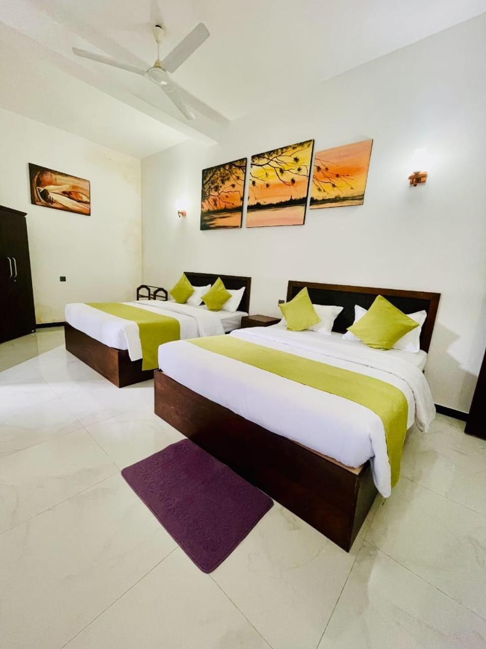 Thinaya Lake Resort Anuradhapura Exterior foto